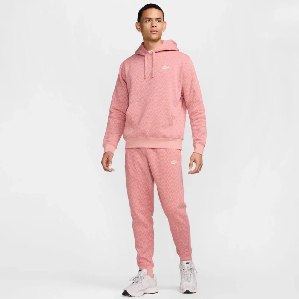 Nike Sportswear Logo Patterned Club Fleece Pullover Hoodie Red Stardust Size XL - Picture 2 of 10